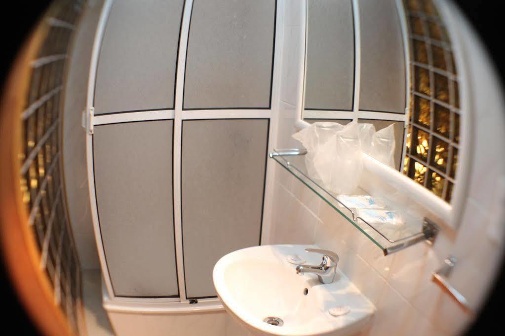 פואנטה ארנס Hostal Hielo Sur מראה חיצוני תמונה