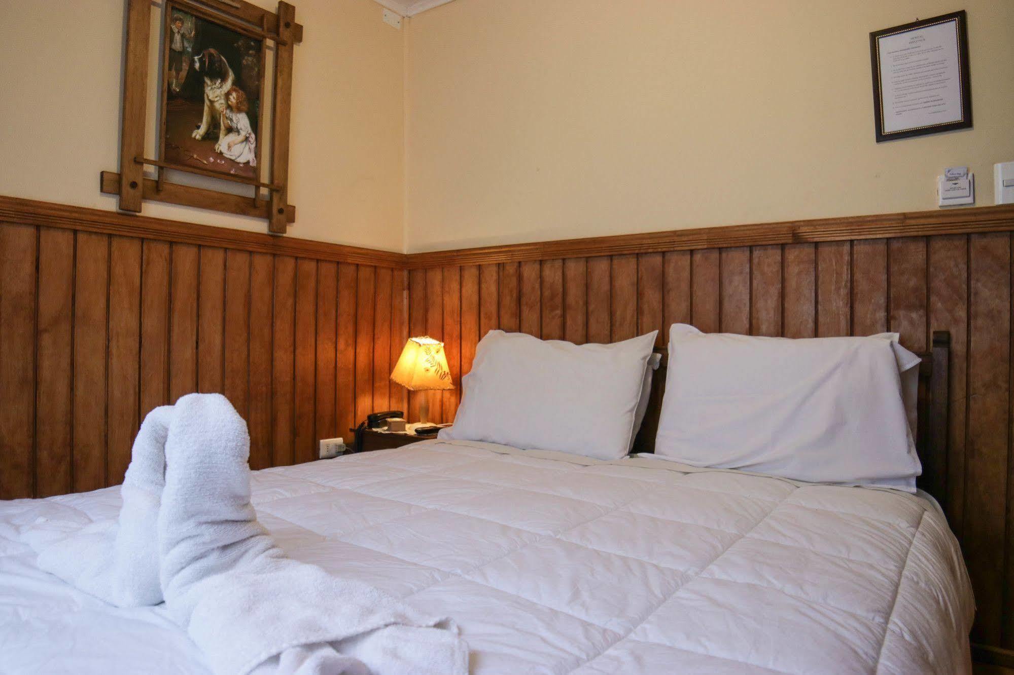 פואנטה ארנס Hostal Hielo Sur מראה חיצוני תמונה