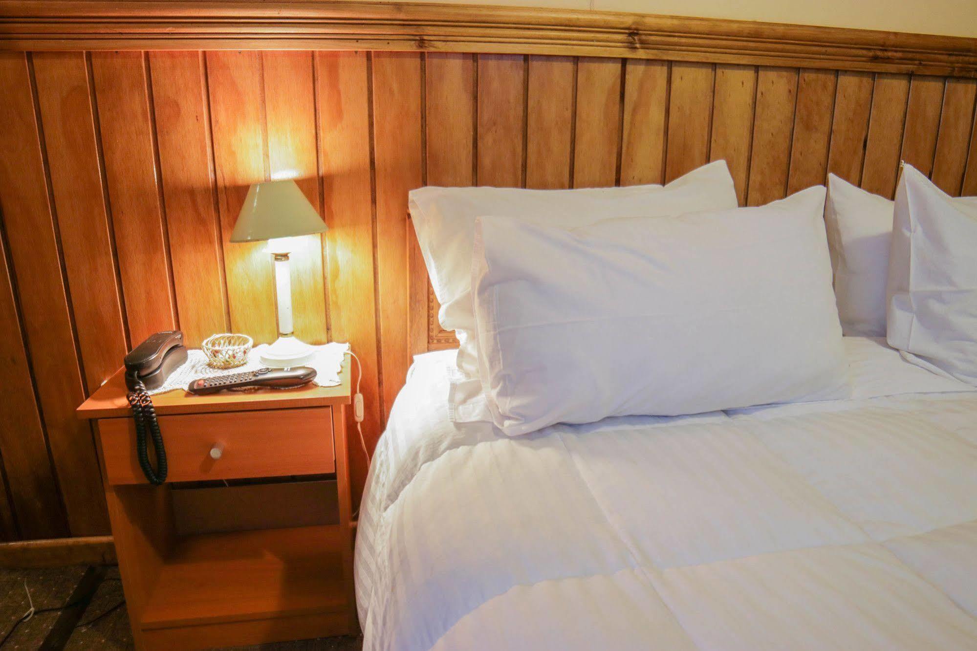 פואנטה ארנס Hostal Hielo Sur מראה חיצוני תמונה